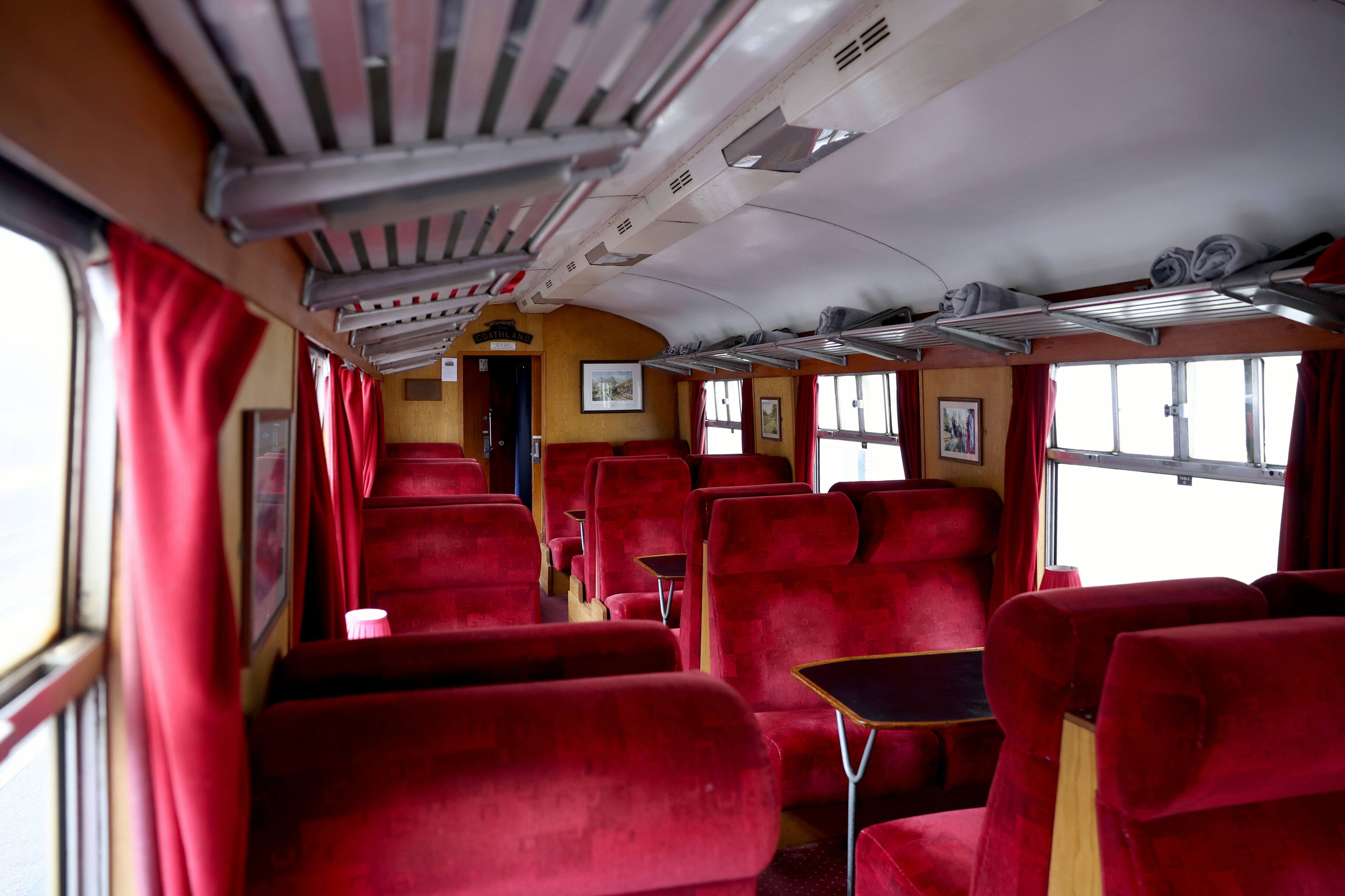 Pullman Jos De Crau Unset