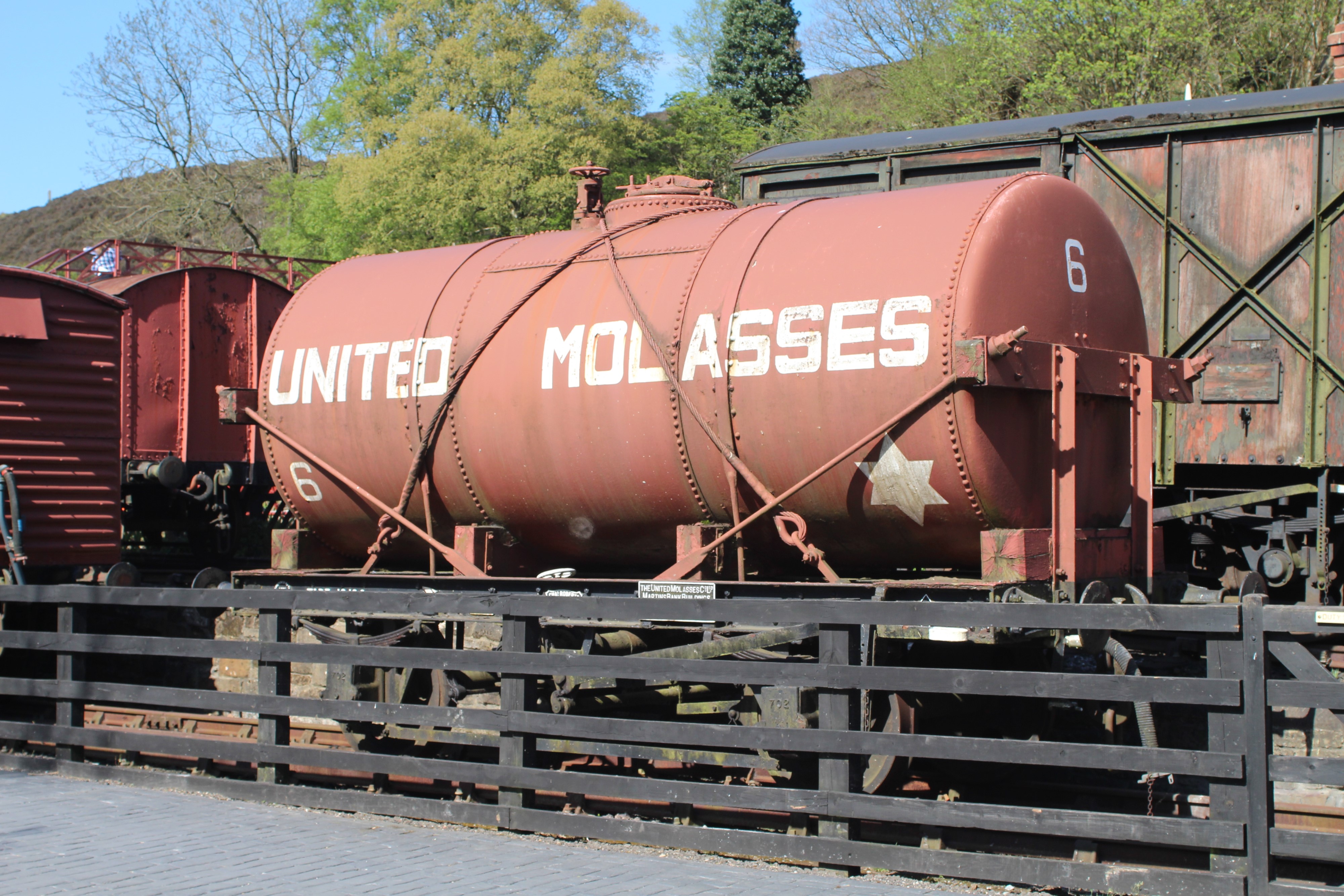 Y No6 Molasses Tank