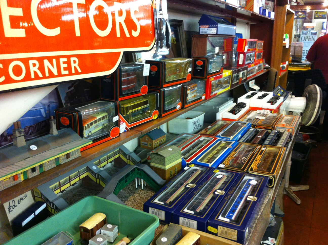 Shed Shop N