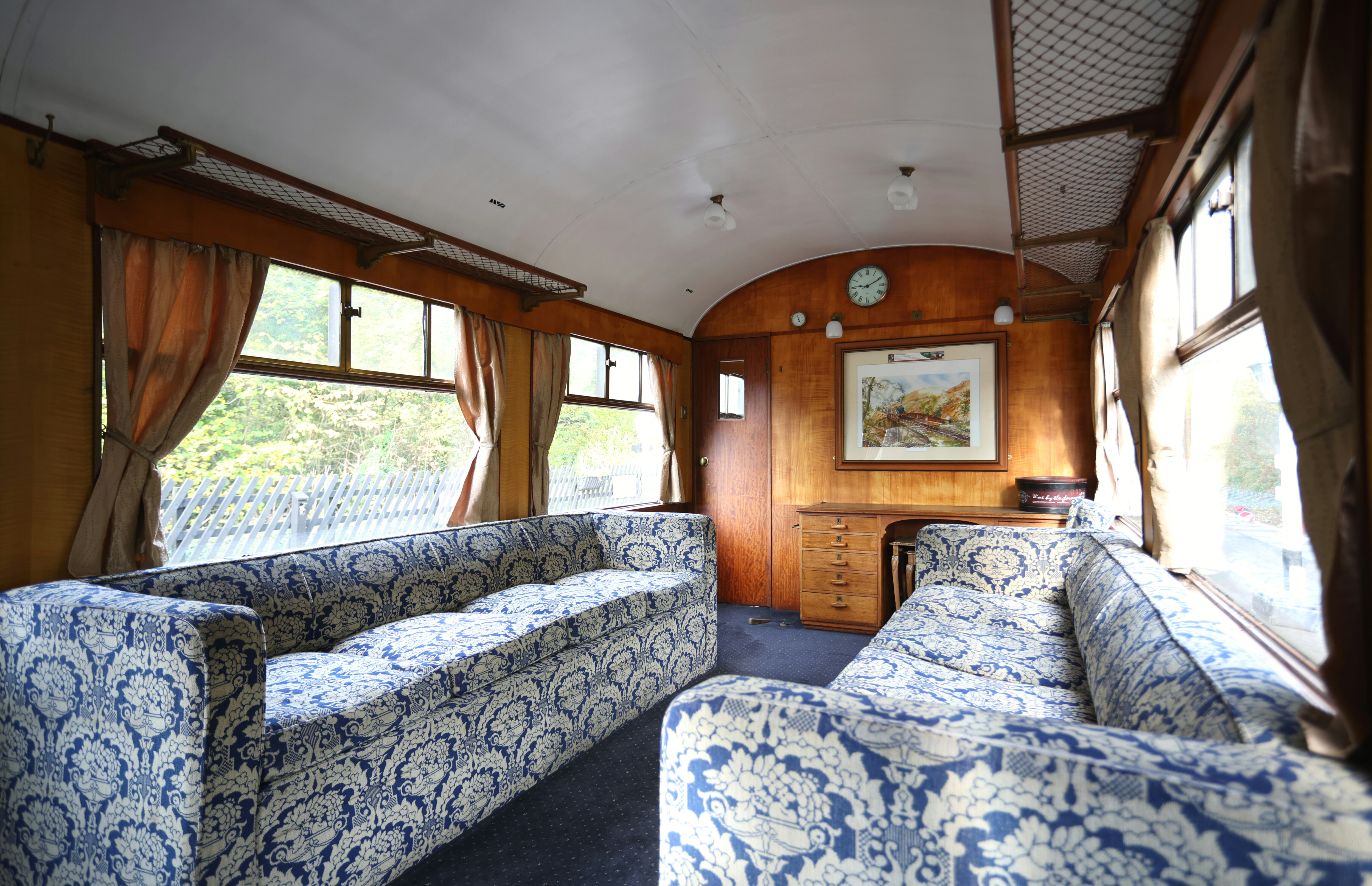 Interior of Great West Saloon carriage.