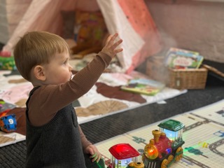 Playingwithtoysteamtrain Adamlewis